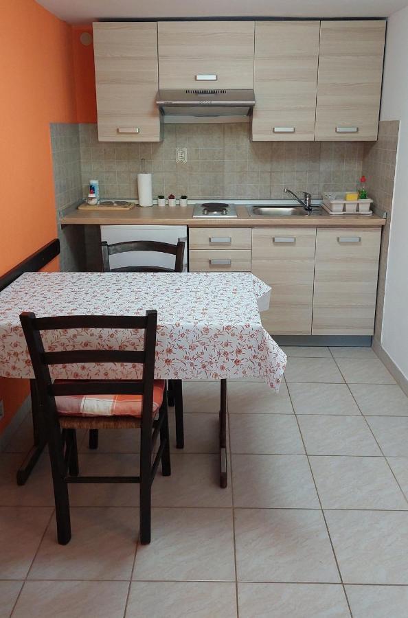 Apartment Drenovica بولا المظهر الخارجي الصورة